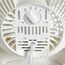 Amazon Basics Tisch-Ventilator tragbar, 18 cm, geräuscharme Kühlung, 3 Geschwindigkeiten, um 90° verstellbarer Winkel, Weiß, 15,49 x 27,3 x 27,69 cm