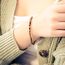 Lebensquelle Plus Mini Kugelarmband | 4mm | Hochwertiges Edelsteinarmband (Tigerauge)