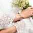 Landorilo Handmade Echte Naturstein Perlen Heilsteine Armband Damen Herren, 8MM Runde Edelsteine Yoga Armbänder, Glücksarmband, Kreative Schmuck Geschenke(Bunter Fluorit)