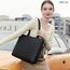 MEEGIRL Damen Henkeltaschen, Einfache Handtaschen PU Leder Tote Shopper Bag für Arbeit, Schule, Einkauf mit Reißverschluss und Innentasche (Schwarz)
