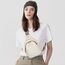 OSOCE Crossbody Damen Klein Brusttasche PU Leder Sling Bag Diebstahlsicher Crossbag Damen Schulterrucksack Vielseitige Umhängetasche für Reisen und mehr in Braun Weiß und Schwarz