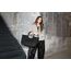 reisenthel loopshopper L mesh black – Stabile Tasche mit praktischen Fächern aus recycelten PET-Flaschen – Charmantes und wasserabweisendes Design
