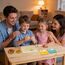 VingaHouse Montessori Spielzeug ab 3 4 5 6 Jahre -Geobrett- Geoboard Holz - Förderung des räumlichen Denkens und der Vorstellungskraft - EIN glückliches Geschenk für Kinder im Alter von 3+ Jahren