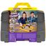 Kinetic Sand Baustellen Koffer - mit 907 g original kinetischem Sand aus Schweden, erfüllt alle gesetzlichen Anforderungen, mit Fahrzeug und Zubehör für Indoor-Sandspiel, für Kinder ab 3 Jahren