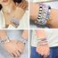 FIVAVA Clay Perlen Set – 8000+ Perlen zum Auffädeln, 24 Farben, DIY Armbänder Freundschaftsarmbänder & Ketten Selber Machen