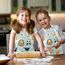 Pipoobear Schürze Kinder mit Taschen für 3-6 Jahre Junge Mädche, Verstellbar Kinderschürze Baumwolle Kinderschürzen für Küche Kochen Backen Malerei Grillen Garten Party Geschenk (Blau)