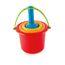 Hape 5-in-1 Strandset Sandspielzeug - mit 2 Schaufeln, Eimer, Sieb und Förmchen, Sandspielzeug, Outdoor Sandkasten- und Strandspielzeug, für Kinder ab 18 Monaten
