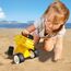 Hape Sandspielzeug Kipper mit Griff, Zieh und Schiebe Strandspielzeug für Kinder ab 12 Monaten