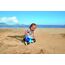 Hape Dünen-Buggy, blau - Sandspielzeug für Draußen, Robustes Outdoor Sandspielzeug, Strandauto zum Schieben, Sandkasten Fahrzeug für Sommer & Garten, Strandspielzeug für Kinder ab 12 Monaten