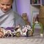 SCHLEICH Horse Club | Hochzeitskutsche 42641 | Brautpaar mit Kutsche, Hannah und Pferd sowie Zubehör | tolles Geschenk für Mädchen und Jungen | Spielzeug für Kinder ab 5 Jahren | Set aus 106 Teilen