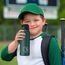 UZSPACE Thermosflasche Kinder 700ml, Isolierte Edelstahl Trinkflasche mit 1-Klick-Öffnung, 100% Auslaufsicher, Sport Wasserflasche für Schule Fitness Gym Outdoor, Waldgrün