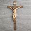 BC Katholisches Kruzifix-Wandkreuz, Jesus Christus, inspirierende Heimdekoration, frommes Geschenk, 52 cm hoch, Renaissance-Skulptur, handgefertigt von Buildclassic