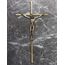 horsemen Kruzifix Wandkreuz - Metall schlanke Wandkreuze für Zuhause und katholisches Geschenk - 25,4 cm - glänzend gold