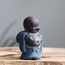 Kingzhuo Kleine süße Buddha-Statue aus Keramik, Mönch-Figur, kreative Baby-Bastelpuppen, Ornamente, Geschenk, klassische chinesische feine Keramik, Tee-Zubehör, 10 cm hoch (6x10 cm)