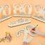 Seutgjie Geschenk 20. Geburtstag Frau Mann 2006-2026, 20 Geburtstag Deko Porzellanhochzeit Holz Schild Gästebuch, Geldgeschenke Geburtstag 20 Geburtstagskarte mit LED Lichterkette Geschenkpapier
