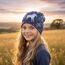 Wollhuhn Kinder Beanie – Zweilagige Longbeanie aus Jersey, wendbar & weich – innen grau – Handmade in Deutschland – ganzjährig (DE/NL/SE/PL, Numerisch, 52, 54, Einhörner Dunkelblau)