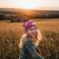 Wollhuhn Kinder Beanie – Zweilagige Longbeanie aus Jersey, wendbar & weich – innen grau – Handmade in Deutschland – ganzjährig (DE/NL/SE/PL, Numerisch, 56, 58, Einhörner Beere)