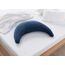 Theraline Plüschmond Stillkissen, Kopfkissen und Nackenkissen mit Perlen, ergonomisches Kissen zum Stillen, Schlafen und Lesen, Stillmond mit Plüsch, Mondkissen waschbar bis 40°C (Dunkelblau)