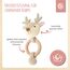 Bieco Holz Greifling Baby Rassel | Ø 10cm, Länge 17cm | Niedliche Reh Babyrassel Baumwolle mit Holz Ring | Baby Greifling Rassel für Junge & Mädchen | Greifling mit Reh Stoffrassel | Greifringe Baby