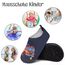 Kyopp Hausschuhe Kinder Junge Mädchen Pantoffeln Atmungsaktive Rutschfest Weich Barfussschuhe für Lauflernschuhe Kleinkinder Schuhe Kindergarten Unisex (Feuerwehrauto 22/23EU)
