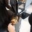 Olivia Garden Expert Blowout Shine - Gold & Braun - 80 - Runde antistatische Keramikbürste für glänzendes Styling ohne Frisierdose