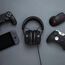 HyperX Cloud Alpha Gaming Headset, Over-Ear, 50 mm Dual-Chamber-Treiber, Memory Foam, Aluminiumrahmen, abnehmbares Noise-Cancelling Mikrofon, 3,5 mm Klinke, PC/PS5/PS4/Xbox/Switch, Schwarz-Rot