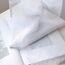 Woaboy Voile Gardinen Weiss Vorhänge Transparent Wohnzimmer mit Ösen Stores Gardinen Schlafzimmer Ösenvorhang Scheibengardine Schlaufengardinen Modern 2er Set 140x245 cm (B x H) Weiß