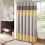 Madison Park Amherst Badezimmer-Duschvorhang, Kunstseide, gestreift, modern, Mikrofaser, 183 x 183 cm, Gelb