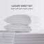 SLEEP ZONE Gestreiftes kühlendes Queen-Bettlaken-Set – Spannbettlaken und Kissenbezüge-Sets 4-teilig – superweiches gestreiftes Bettlaken, pflegeleicht, tiefe Tasche (weiß, Queensize)