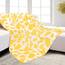HSEEC Gelbe Plüschdecke, Überwurf, Kuhmuster, weiches Fleece-Flanell, kleine Überwurfdecke für Couch, 152,4 x 203,2 cm