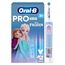 Oral-B Pro Kids Frozen Elektrische Zahnbürste, Electric Toothbrush für Kinder ab 3 Jahren, inklusive Sensitiv+ Modus für Zahnpflege, extra weiche Borsten, 1 Aufsteckbürste, 4 Sticker, blau, lila