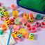 JOYIN 30 Pcs Party Mitgebsel Kindergeburtstag Regenbogen Party Gunst, Mini Kunststoff Spring Spielzeug, Fidget Stress für Karneval Preis Geburtstag Gastgeschenke Kleine Mitbringsel für Kinder