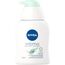 NIVEA Intimo Waschlotion Mild Fresh (250 ml), Intim Waschgel mit Milchsäure, Kamillenextrakt und Bio Jojobaöl, Intim Waschlotion für normale Haut